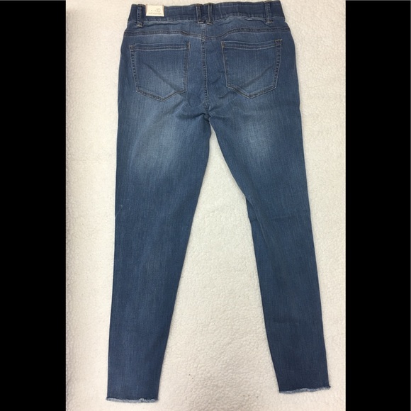 Women's Recreation skinny jeans 👖 NWT - Picture 3 of 4